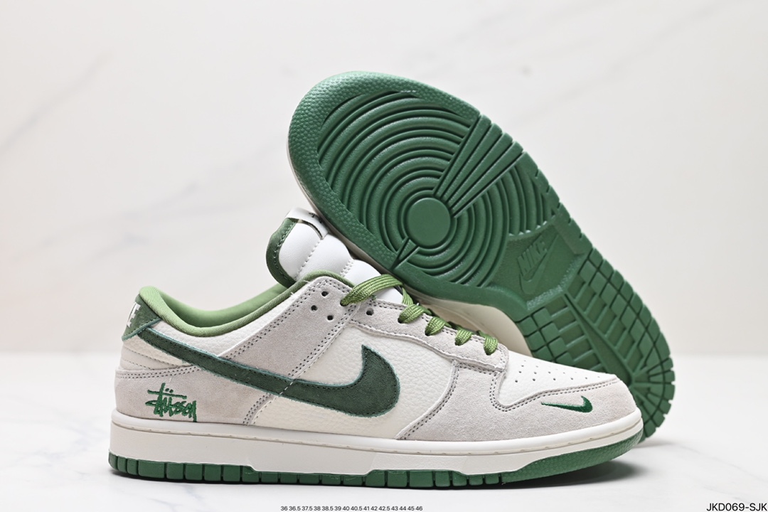 Nike Dunk Shoes